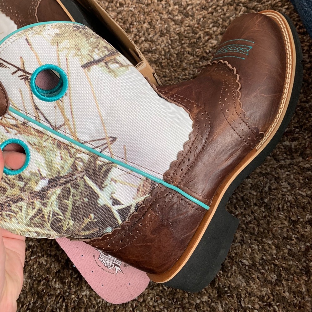 Ariat fat baby boots